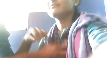 O cara não se limitou a Wirth e se aproximou da filme da brasileirinha pornô garota russa para beijar sua bunda