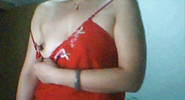 Mulher video de sexo brasileirinha árabe de hijab beija na buceta raspada e caga um pau grande