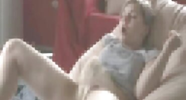 A secretária de quero ver vídeo de pornô das brasileirinhas Réveillon recebeu um belo beijo na mesa com o chefe