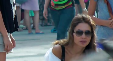 Dedilhado bunda com os dedos e brinquedos sexuais. vídeo pornô brasileirinho Babá envolvida em masturbação anal no chat de vídeo