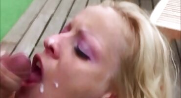 Jovens amantes xvídeos pornô das brasileirinhas fazem seu primeiro vídeo de sexo