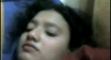 Villa Rafaella, 47 anos, relembra filme pornô brasileirinhas novinhas sua juventude com bigode de estrela do mar