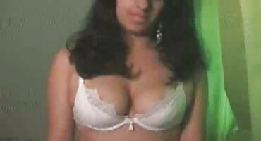 Seleção de vídeo com Dupla penetração de poderosos videos adultos brasileirinhas porcos pretos