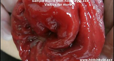 Ele pegou uma garota de vestido os melhores vídeo pornô das brasileirinhas em um espasmo de sua buceta e a beijou como no pornô