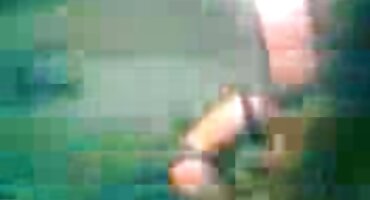 O cara sequestrou uma jovem vagabunda e a fez fazer Cunilíngua, quero ver o filme pornô com as brasileirinhas e também pediu que ela beijasse a bunda dele com a língua