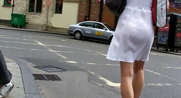 O café da manhã de uma video brasileirinhas gratis jovem alemã terminou com um estrondo no fogão e foi enchido até a língua