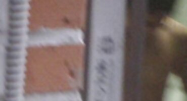 Mulher fofa filme de pornô a brasileirinha entrevistou e beijou um homem em um casting pornô