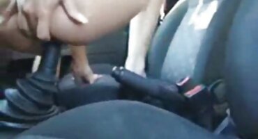 Um pono as brasilerinhas passageiro com leites enormes primeiro pediu 6600 por sexo, mas depois ele deu de graça