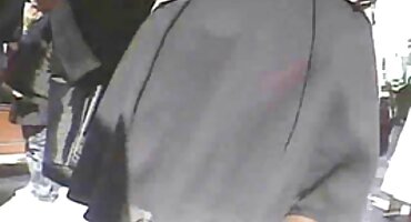 Um homem vídeo pornô a casa das brasileirinhas russo foi encontrado fumando em um lugar público debaixo de uma ponte.